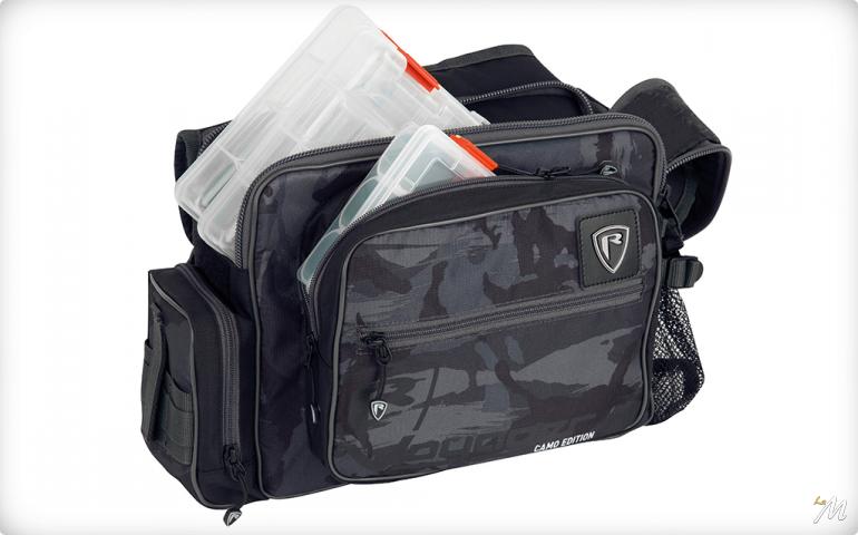 Voyager Camo Medium Shoulder Bag