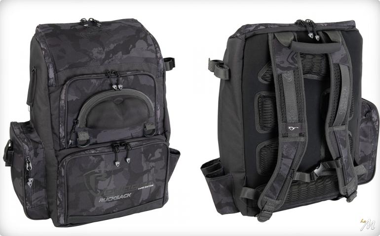 Voyager Camo Rucksack