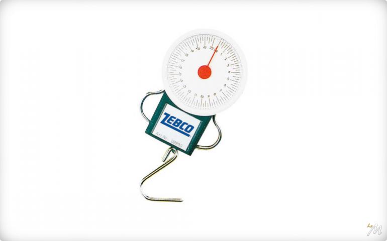 Zebco Bilancia 22 kg con metro Zebco Bilancia 22 kg con metro